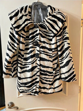 Terry Lewis Zebra Print Coat Black & Cream Size Medium Like New